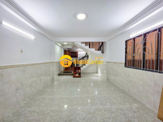 Nhà bán