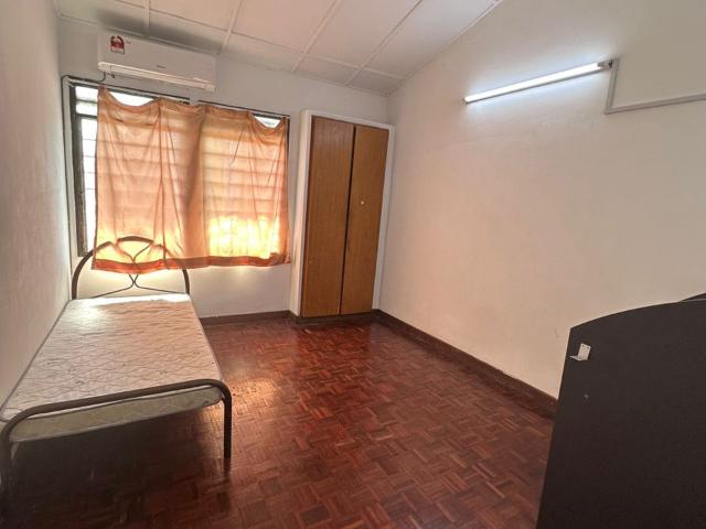 House for rent in Petaling, Damansara Damai