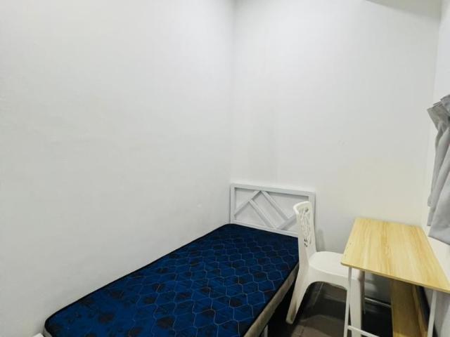 Room for rent in Petaling, Alam Impian
