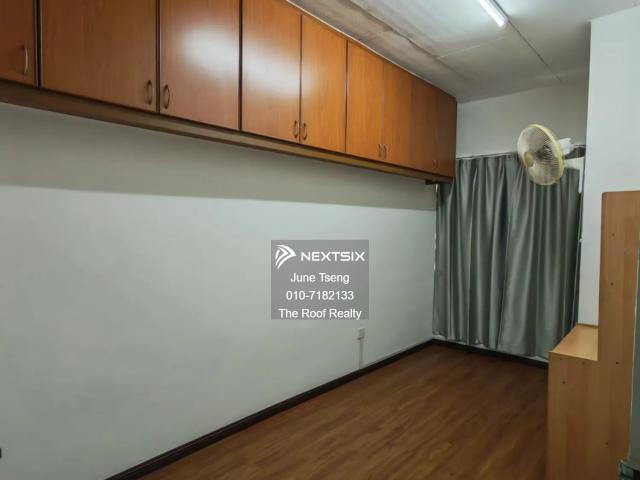 Shop for rent in Kuching