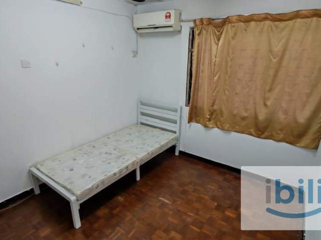 Room for rent in Petaling, Damansara Damai