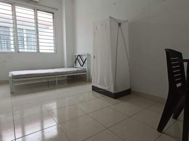 Room for rent in Petaling, Damansara Damai