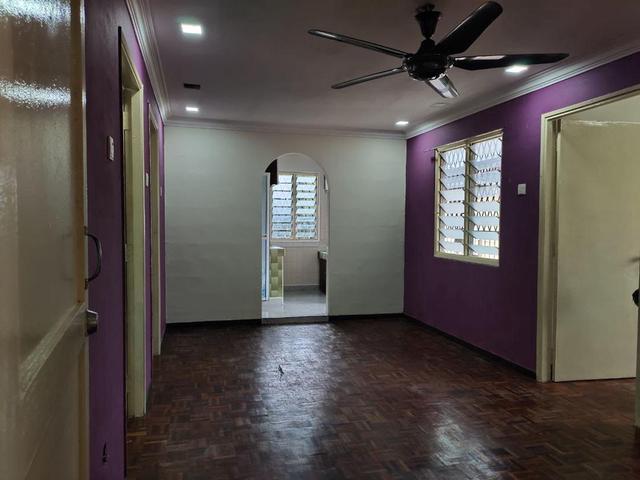 Flat for sale in Country Heights Damansara, Kuala Lumpur