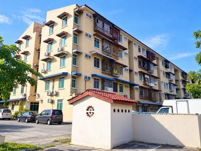 Flat for sale in Bandar Butterworth, Seberang Perai