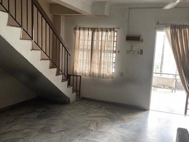 Terraced House for sale in Langat, Selangor