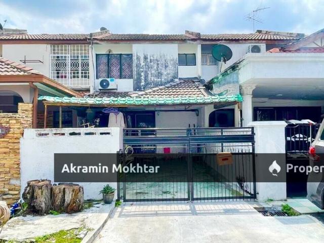 Terraced House for sale in Langat, Selangor