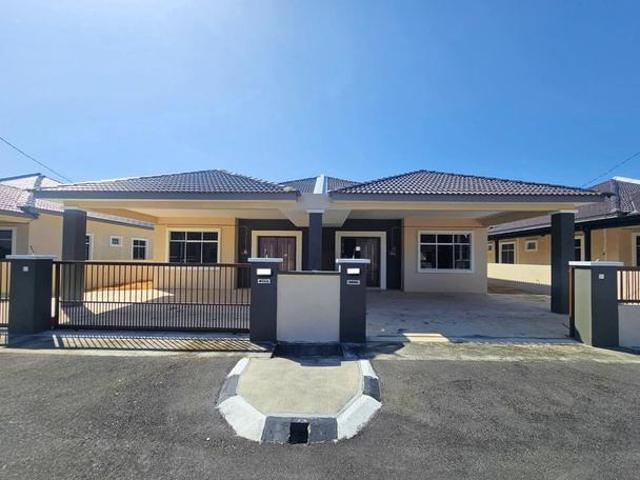 Residential House for sale in Padang Serai, Kedah