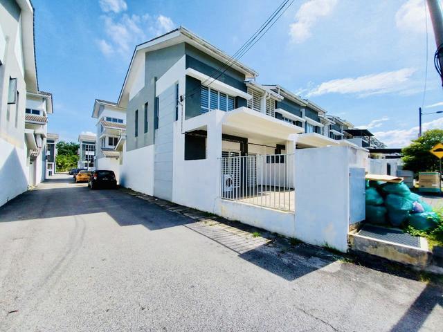 Terraced House for sale in Petaling, Alam Impian