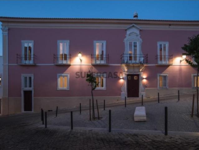 Armazém venda em Elvas