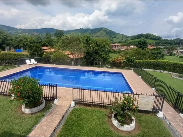 Local en arriendo en Caldas, Palestina