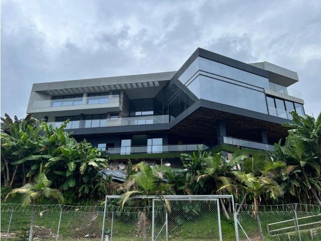 Local en venta en Antioquia, Guatapé