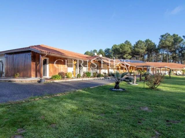 Local Commercial vente à Nérac, Casteljaloux