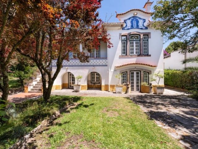 Ponto Comercial venda em Sintra, Estefânea