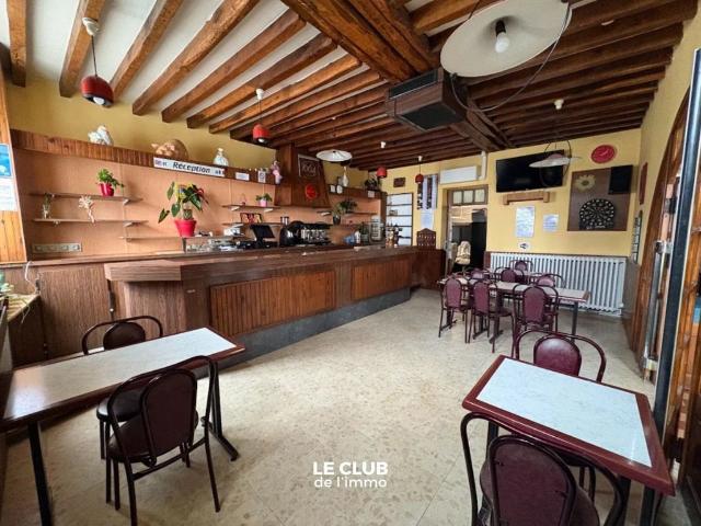 Local Commercial vente à Orléans, Germigny-des-prés
