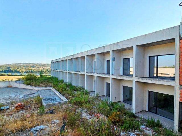 Loja venda em Constância