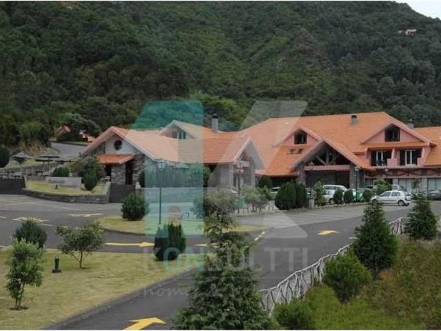 Loja venda em Pico da Cruz, Ribeira Brava