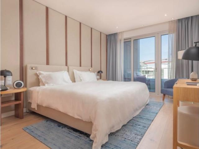 Loja venda em São Francisco Xavier, Lisboa