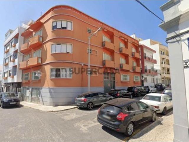 Armazém venda em Faro