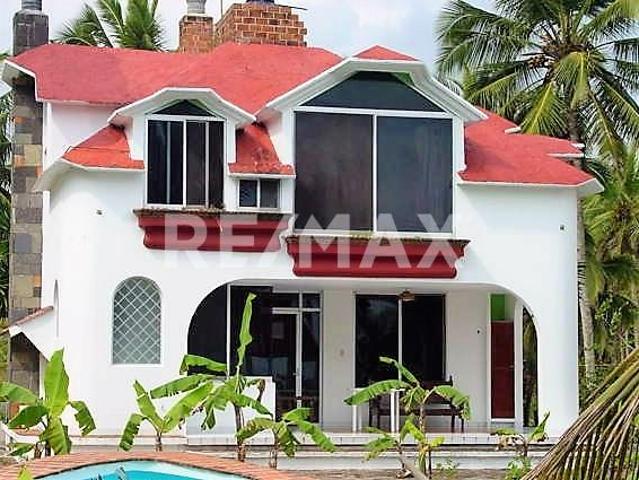 Edificio en venta en Tecolutla, Veracruz