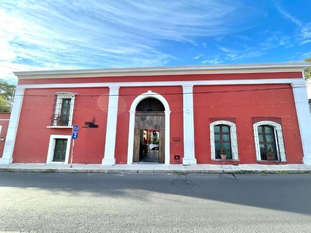 Edificio en venta en Colima