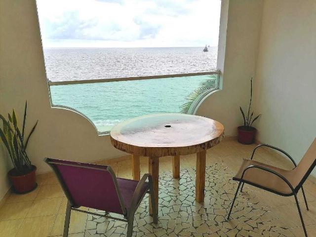 Edificio en venta en Manzanillo, Colima