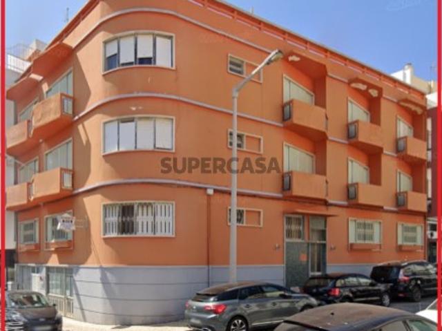 Armazém venda em Faro