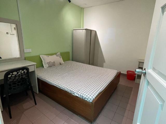 Room for rent in Country Heights Damansara, Kuala Lumpur