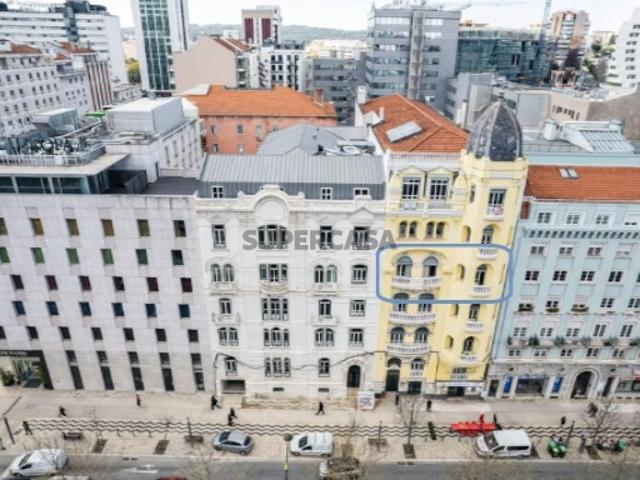 Armazém venda em Avenidas Novas, Lisboa
