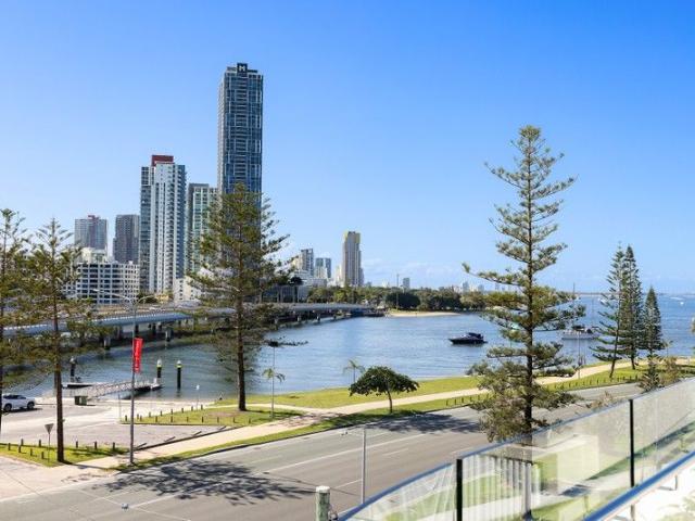 Villa for sale in Fernbrook, Queensland
