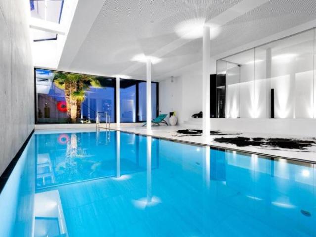 Haus kaufen in Coppet, Waadt