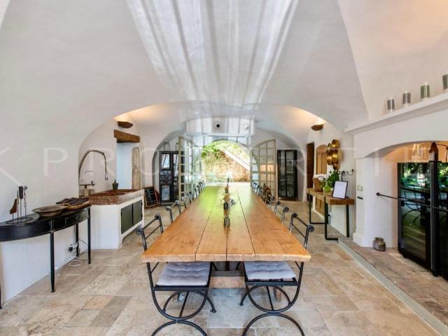 Local Commercial vente à Beaumettes