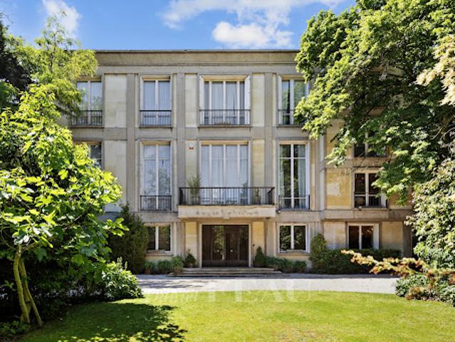 Villa vente à Nanterre, Garches