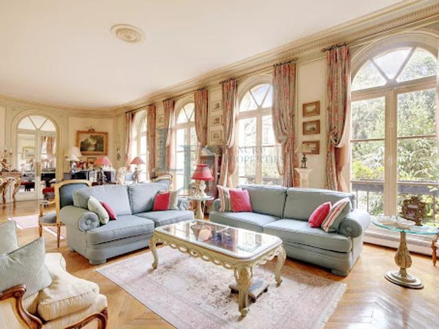 Villa vente à Paris, Île-de-France