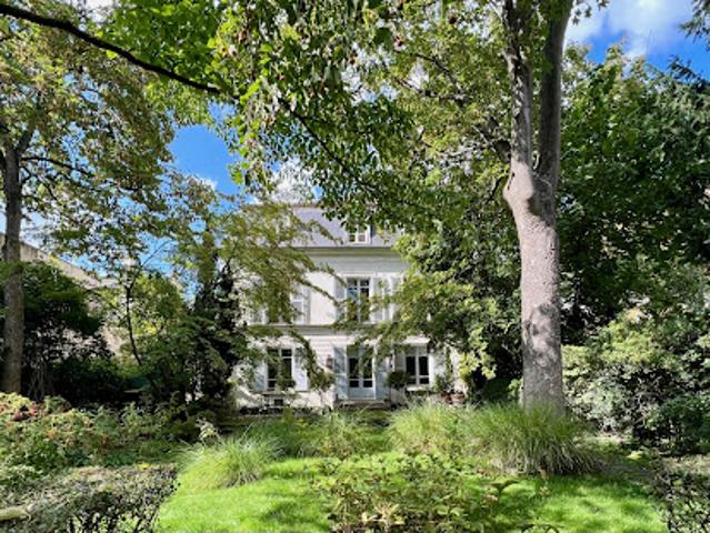 Villa vente à Paris, Île-de-France