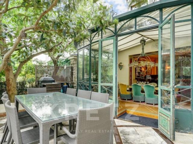 Maison vente à Paris, Île-de-France