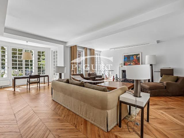 Villa location à Paris, Île-de-France