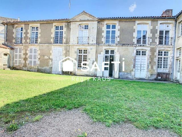 Maison vente à Fontenay-le-Comte, Les Magnils-reigniers