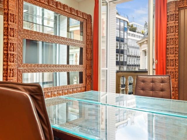Maison vente à Paris, Île-de-France