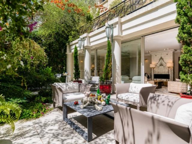 Maison vente à Paris, Île-de-France