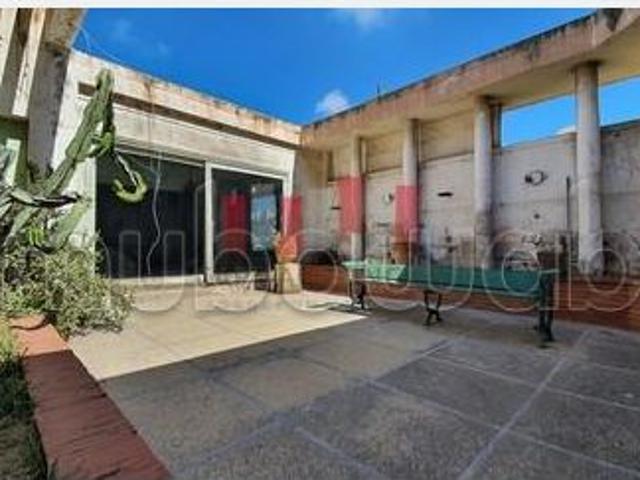 Local commercial vente à Anfa, Gharb-Chrarda-Beni Hssen