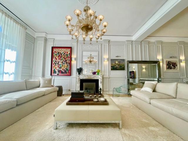Maison vente à Neuilly-sur-seine Maison vente à Neuilly-sur-seine