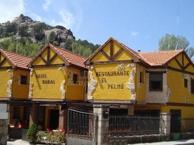 Casa en alquiler en Manzanares El Real, Madrid