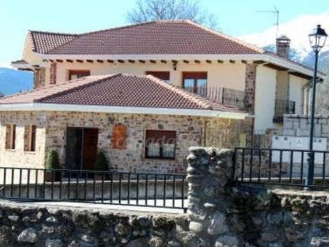 Casa en alquiler en Rascafría, Madrid