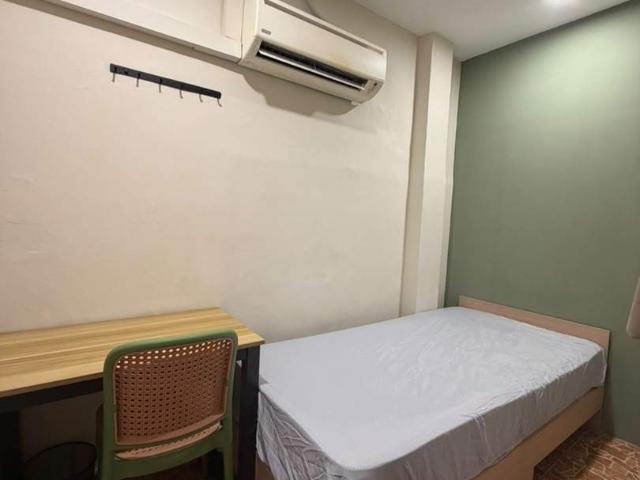 Room for rent in Brickfields, Kuala Lumpur