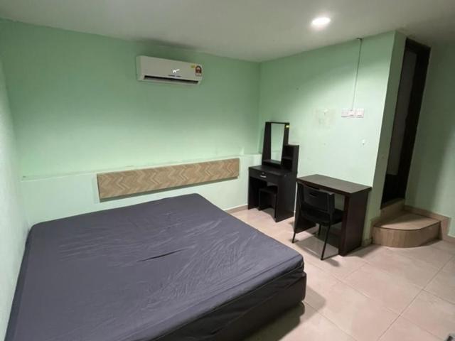 Room for rent in Petaling, Damansara Damai
