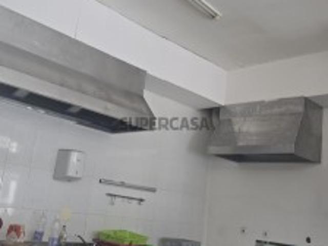Armazém venda em Maia, Barca