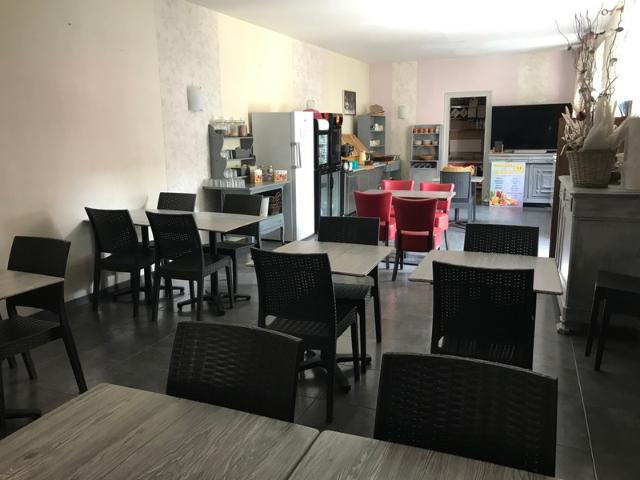 Local Commercial vente à Sarlat-la-Canéda, Le Bugue
