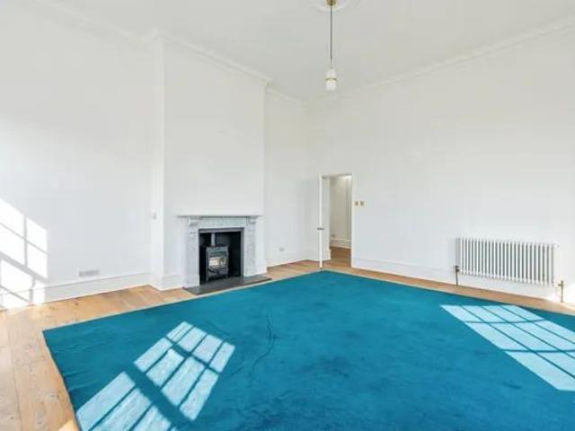 Apartment for rent in Clapham, West Sussex