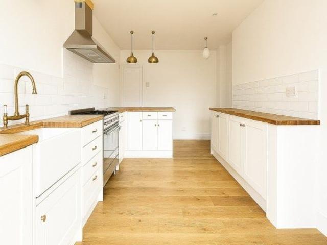 Apartment for rent in Clapham, West Sussex