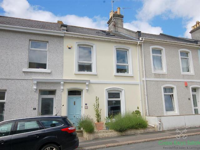 Apartment for rent in Stonehouse, Mount Wise